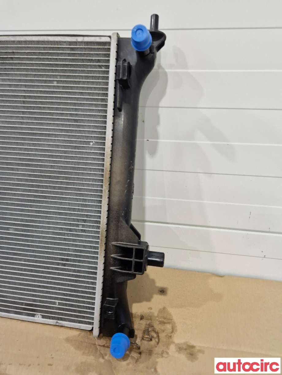 Radiator (automat gir) til Kia e-Soul 2019-->> (Type III)  (KIA|25310J2000|)