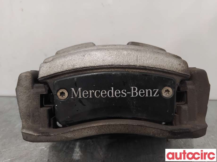 Bremsecaliper høyre foran til Mercedes A-Klasse 2018-->> (W177) (W177) (MERCEDES|A2474214000|)