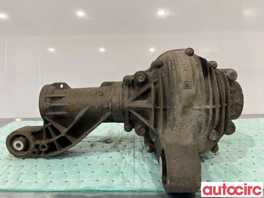 Kardang til Mercedes GL 2006-2012 (X164) (X164) (MERCEDES|A1643302002)
