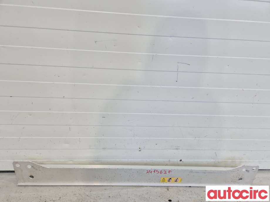 Travers foran hoved til Mercedes EQE 2022-->>  (MERCEDES|A2966200200|)