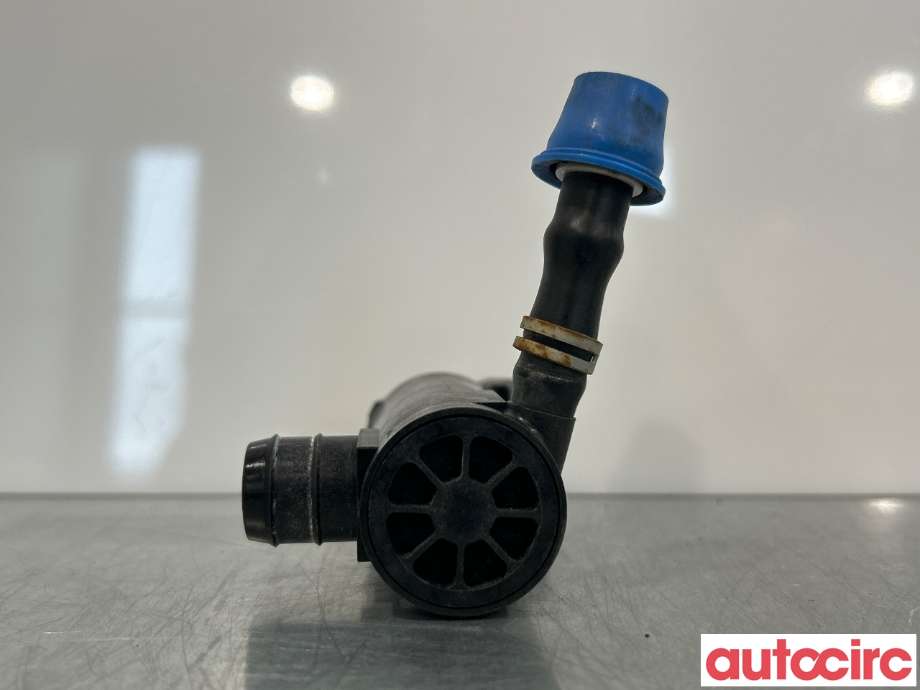 Spylerpumpe til Lexus UX 2018-->>  (LEXUS|8528033030|8554201060)