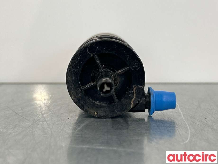 Spylerpumpe til VW Passat 2015-2019 (Fase 1) (B8) (B8) (VOLKSWAGEN|3D0955681)