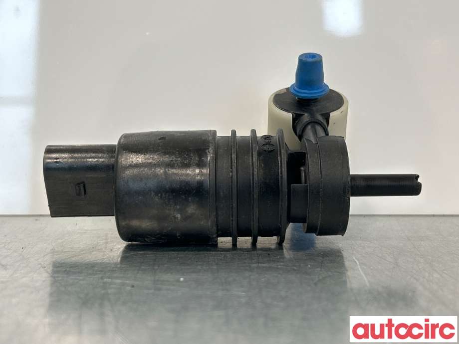 Spylerpumpe foran til VW Passat 2015-2019 (Fase 1) (B8) (B8) (VOLKSWAGEN|1K6955651)