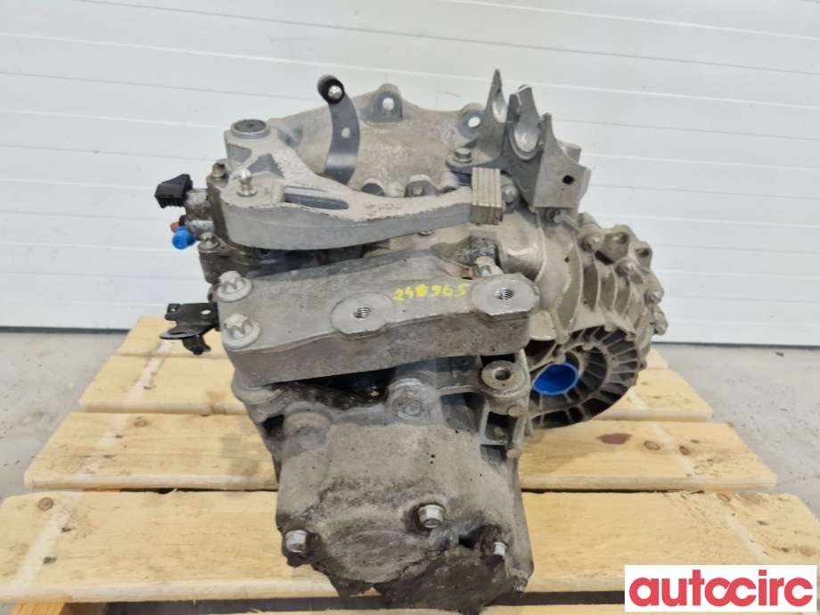 Girkasse manuell 6-trinn til Opel Corsa E 2015-2019  (OPEL|55489874||55493088)