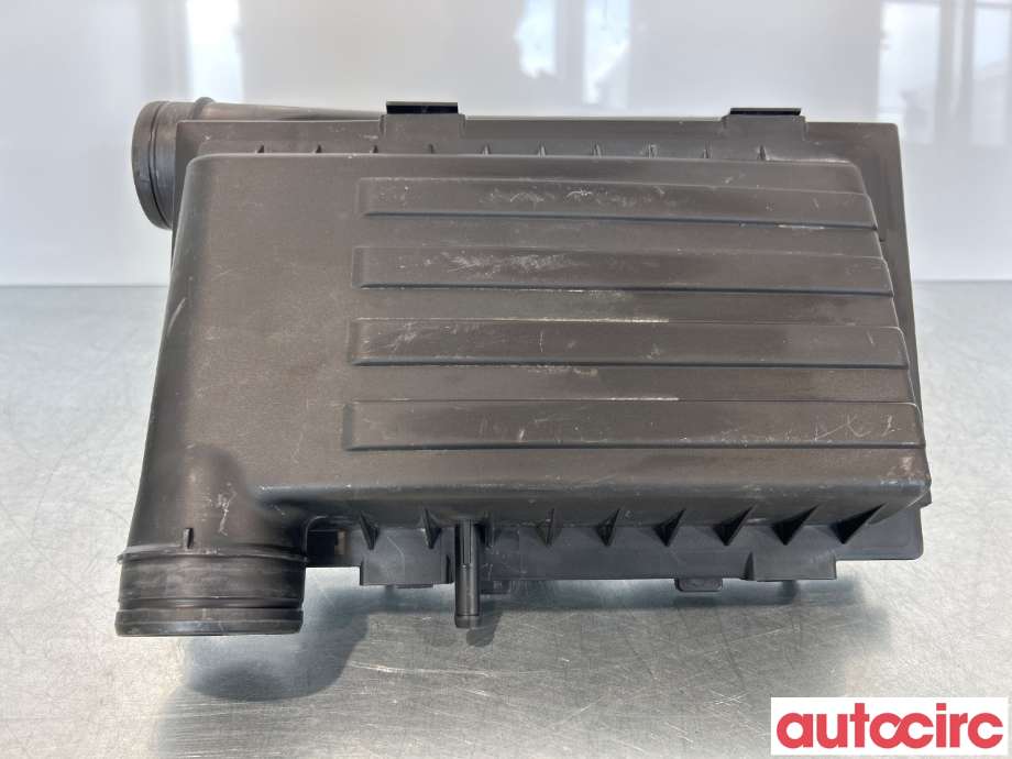 Luftfilterboks til Škoda Fabia 2014-2021 (Type III) (SKODA|04E129611H|)