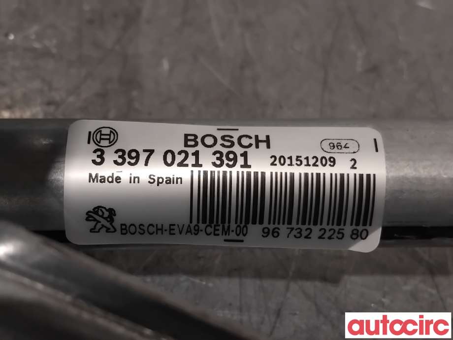 Viskermotor frontrute til Peugeot 2008 2013-2019 (Type I)  (PEUGEOT|9673222580|0390241540)