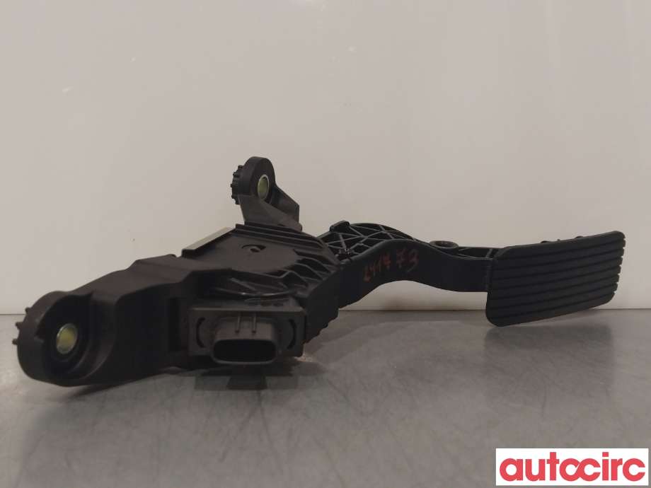 Pedal gass til Kia e-Soul 2019-->> (Type III)  (KIA|32700H8100|)
