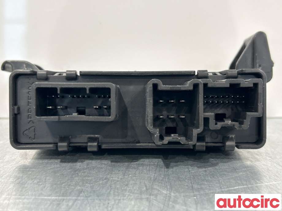 Styreenhet elektrisk bakluke til Opel Astra K 2015-->> (OPEL|22940857|23247433)