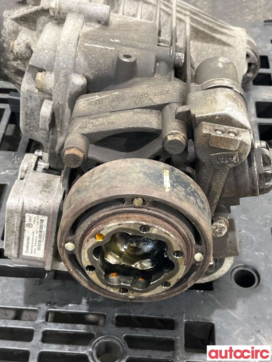 Kardang klokke bak til VW Transporter / Caravelle 2009-2015 (Fase 2) (T5) (T5) (VOLKSWAGEN|09N525010C|)