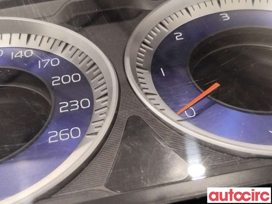 Instrumentpanel til Volvo V60 2010-2013 (Type I, Fase 1)  (VOLVO|36001888|69799-760U)