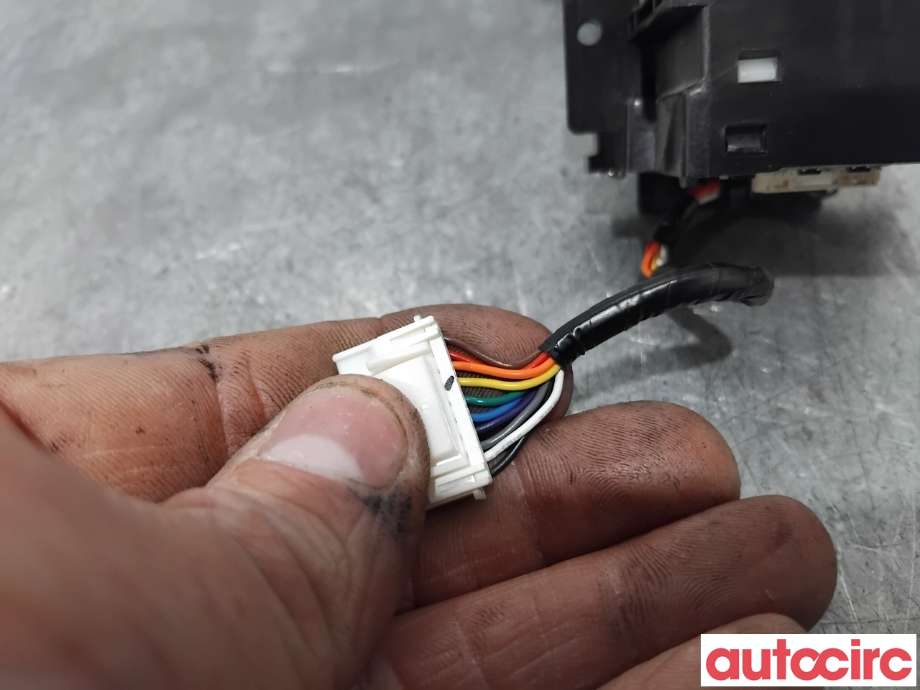 Bryter visker til Volvo V60 2010-2013 (Type I, Fase 1)  (VOLVO|31264169|)