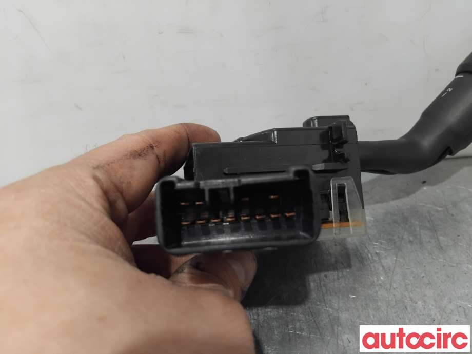 Bryter visker til Mazda BT-50 2007-2013  (MAZDA|UR79-66-128|)