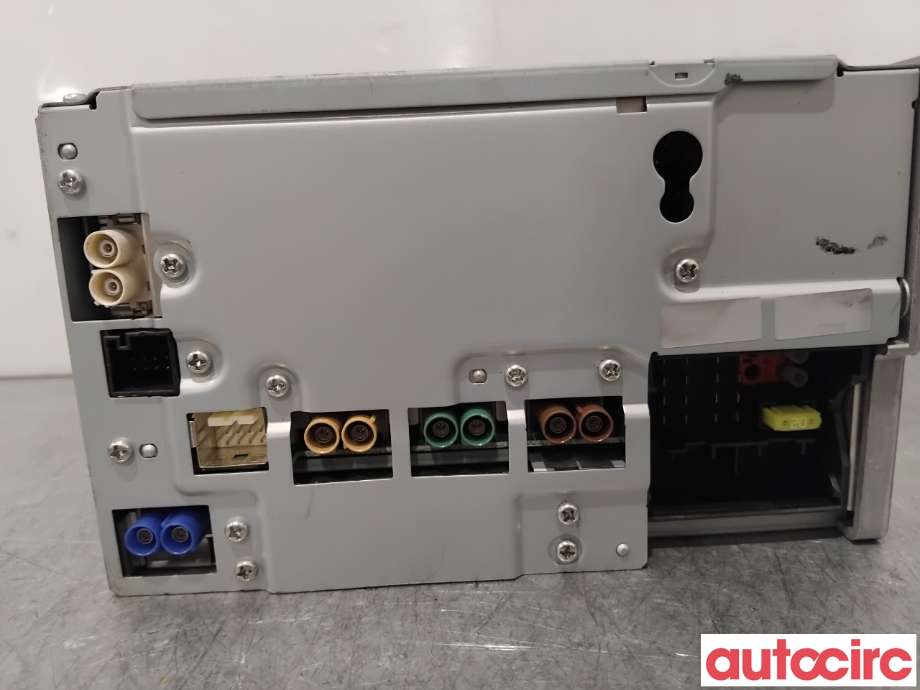 Bilstereo navigasjon til Mercedes E-Klasse 2009-2013 (Fase 1) (W212) (W212) (MERCEDES|A2129005327|NR-212-1E-1|A2129004829)