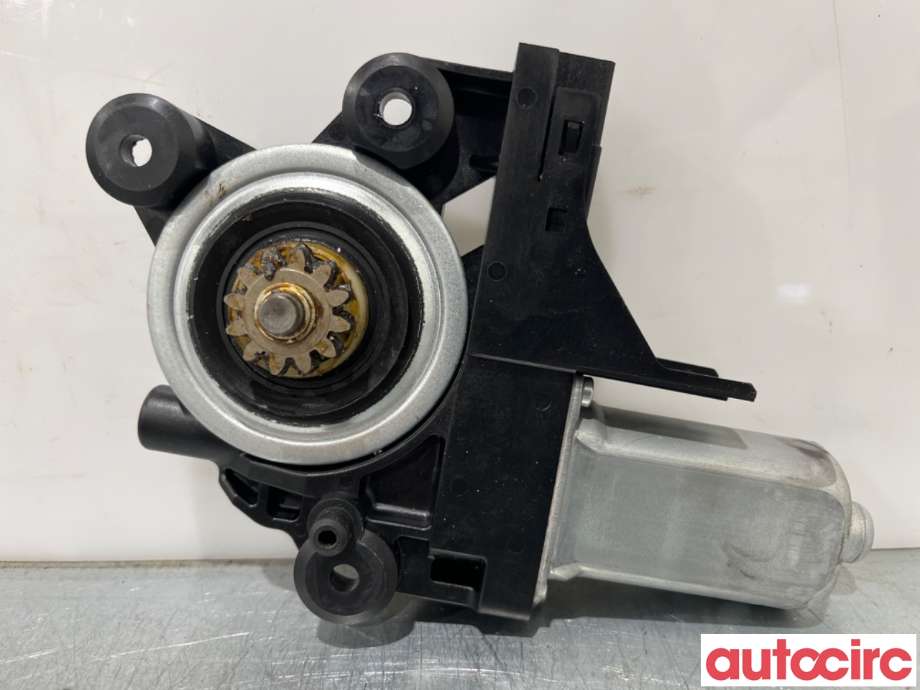 Ruteheis venstre foran til Volvo XC70 2008-2013 (Type II, Fase 1)  (VOLVO|30699645|970713-101|)