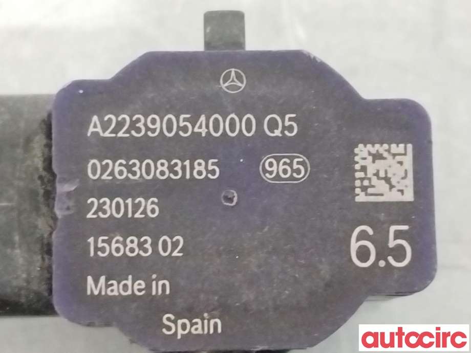 Parkeringssensor foran til Mercedes EQE 2022-->>  (MERCEDES|A2239054000)