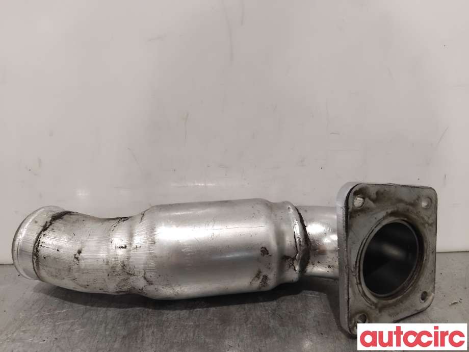 Turbo rør til Toyota Hilux 2012-2016  (TOYOTA|1786030100|)