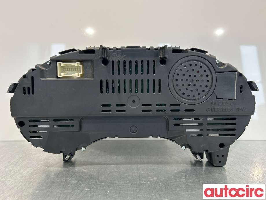 Instrumentpanel til Mercedes B-Klasse 2011-2018 (W246) (W246) (MERCEDES|A2469006111|A2469002007)