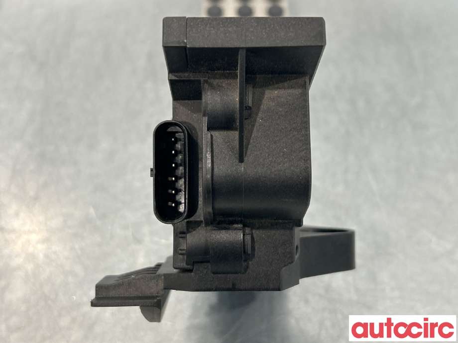 Pedal gass til Mercedes B-Klasse 2011-2018 (W246) (W246) (MERCEDES|A2463001404|A2463001604)