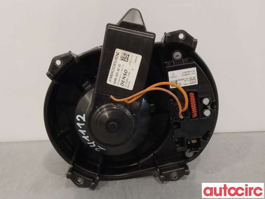 Varmeapparat motor til Mercedes GLA 2014-2020 (X156) (X156) (MERCEDES|A2469061601|A2469064200)