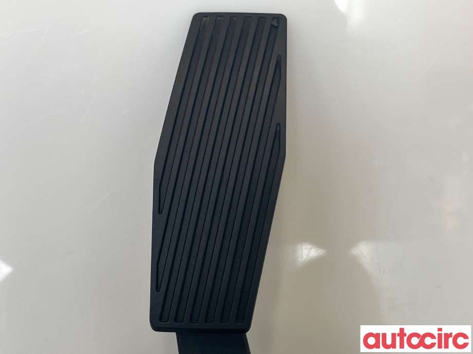 Pedal gass til Opel Astra J 2010-2015  (OPEL|13252702)