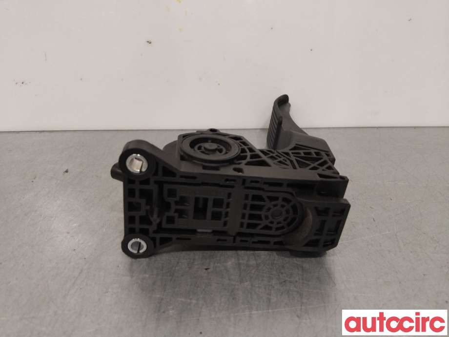 Pedal gass til Mercedes Vito 2014-->> (W447) (W447) (MERCEDES|A9073010200)