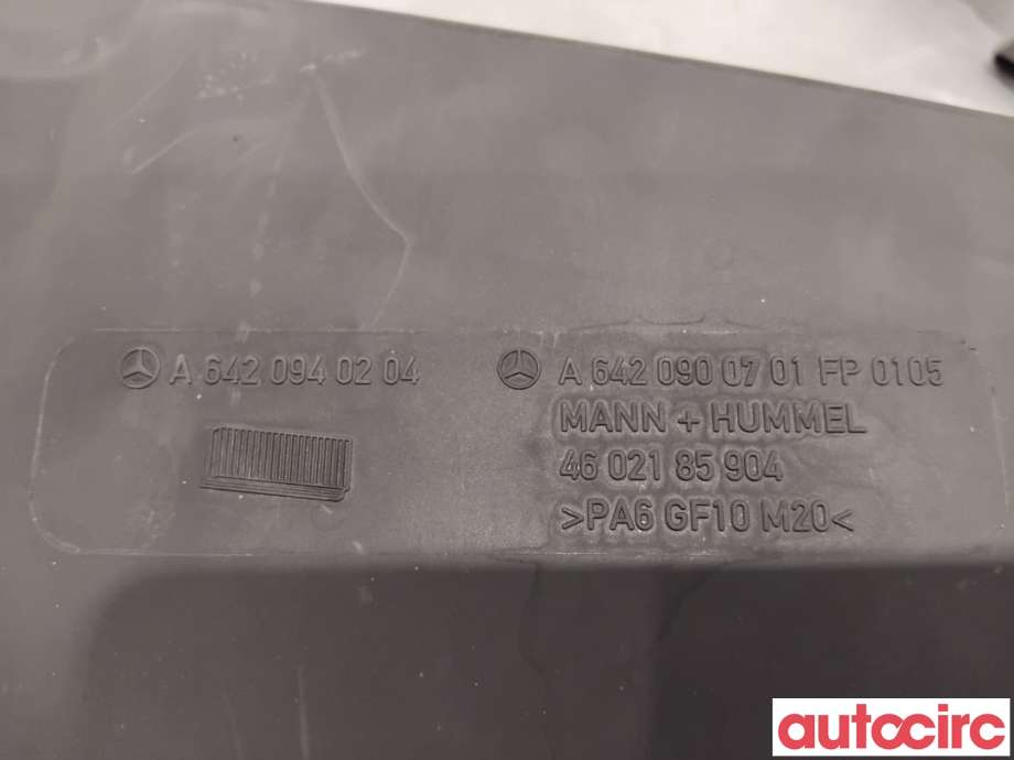 Luftfilterboks til Mercedes ML 2005-2011 (W164) (W164) (MERCEDES|A6420902001||A6420900701)