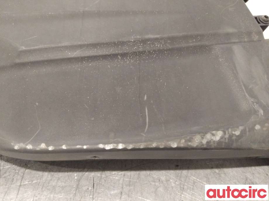 Luftfilterboks til Mercedes ML 2005-2011 (W164) (W164) (MERCEDES|A6420902001||A6420900701)