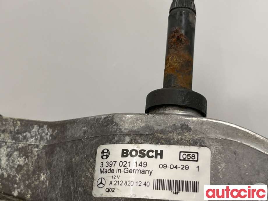 Viskermotor frontrute til Mercedes E-Klasse 2009-2013 (Fase 1) (W212) (W212) (MERCEDES|A2128201240|1397220567)