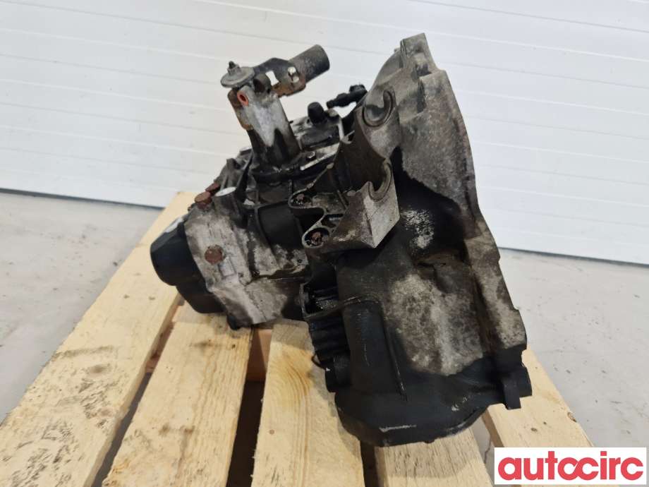 Girkasse manuell 6-trinn til Opel Astra J 2010-2015  (OPEL|95521181|MDG|24578950)
