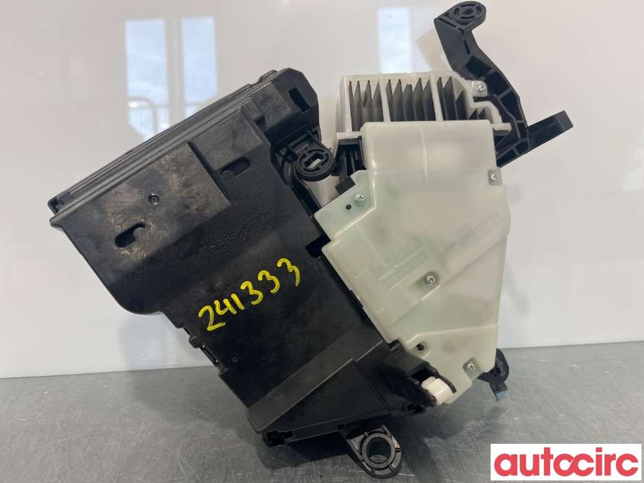 Multimedia display (MCU - Media Controller Unit) til Toyota Prius 2009-2016 (Type III) (COMBI) (COMBI) (TOYOTA|8316847020)