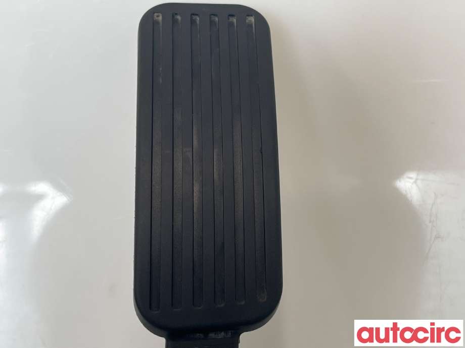 Pedal gass til MG MG5 2022-->>  (MG|F01R00X137)