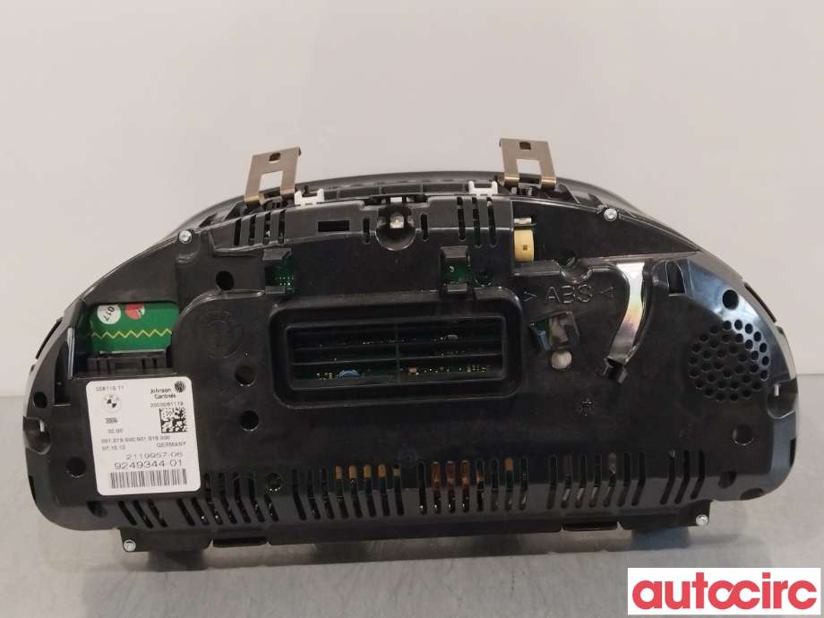 Instrumentpanel til BMW 5-Serie 2010-2017 (F10/F11) (F10/F11) (BMW|62109358981|)