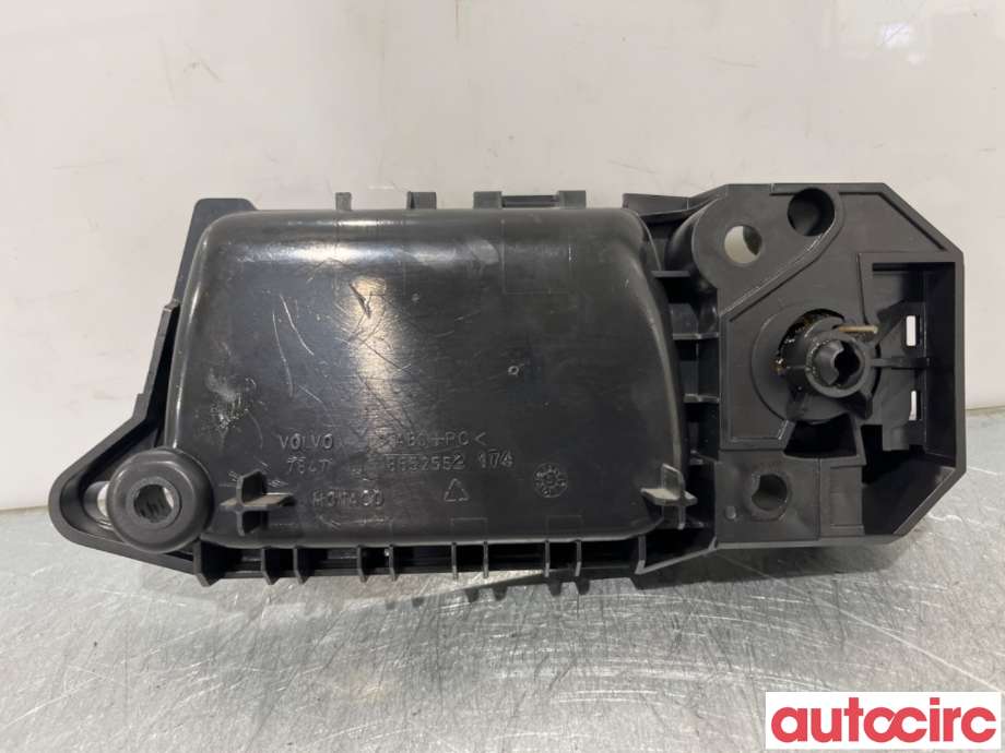 Diverse deler til Volvo XC90 2002-2006 (Type I, Fase 1)  (VOLVO|39893671||8652552)