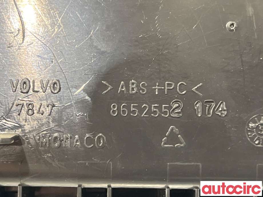 Diverse deler til Volvo XC90 2002-2006 (Type I, Fase 1)  (VOLVO|39893671||8652552)