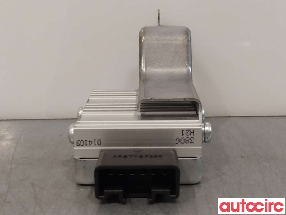 Styreenhet drivstoffpumpe til Toyota Yaris Cross (SUV) 2021-->>  (TOYOTA|8957052080)