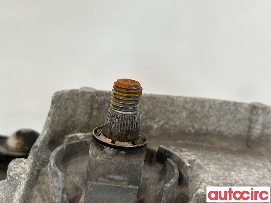 Viskermotor frontrute til Mitsubishi Outlander 2010-2012 (Type II, Fase 2) (MITSUBISHI|8250A178|159300-1052|)