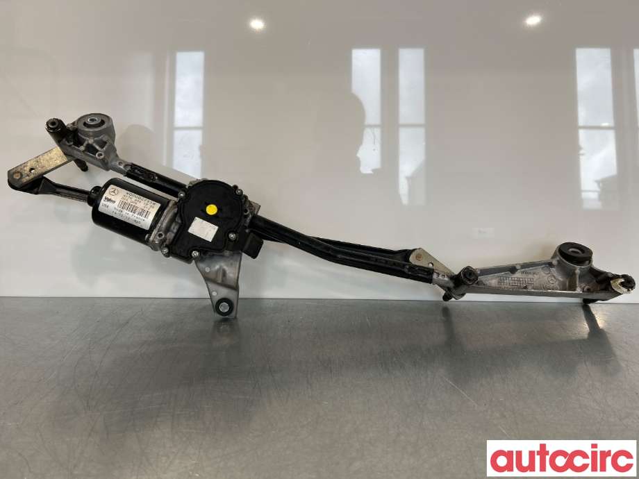 Viskermotor frontrute til Mercedes A-Klasse 2012-2018 (W176) (W176) (MERCEDES|A1768200040|A1769061800)