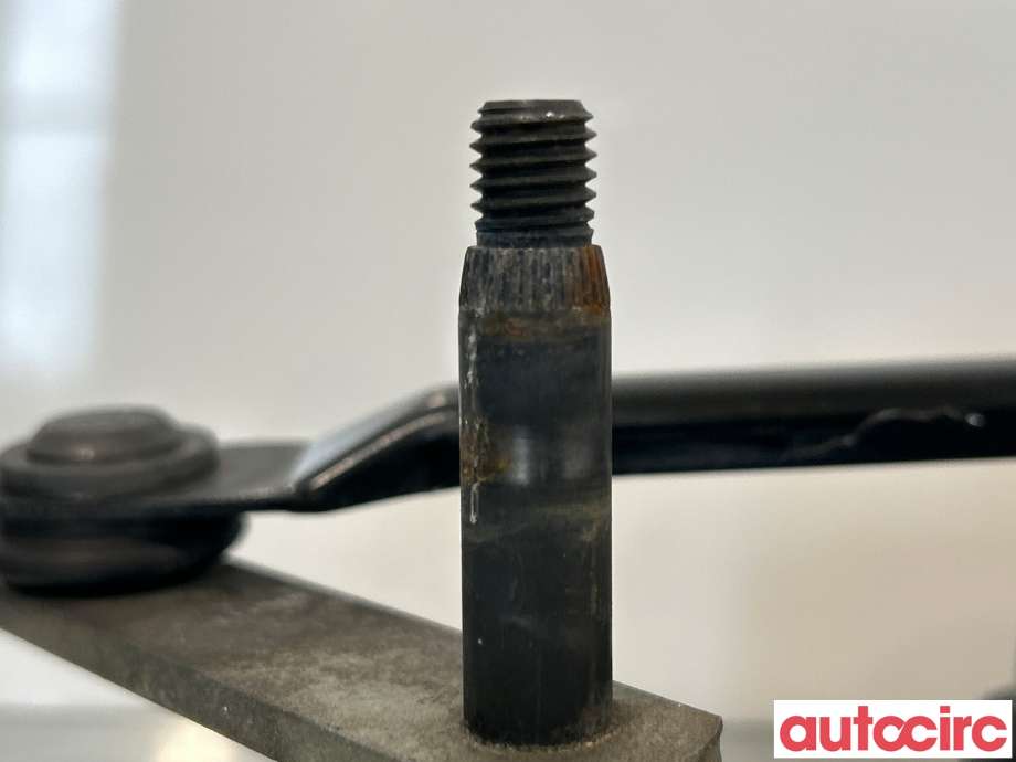 Viskermotor frontrute til Mercedes A-Klasse 2012-2018 (W176) (W176) (MERCEDES|A1768200040|A1769061800)