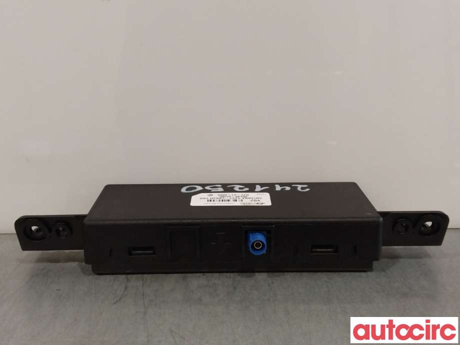Antenne forsterker til Hyundai Ioniq 5 2021-->>  (HYUNDAI|96240GI100)
