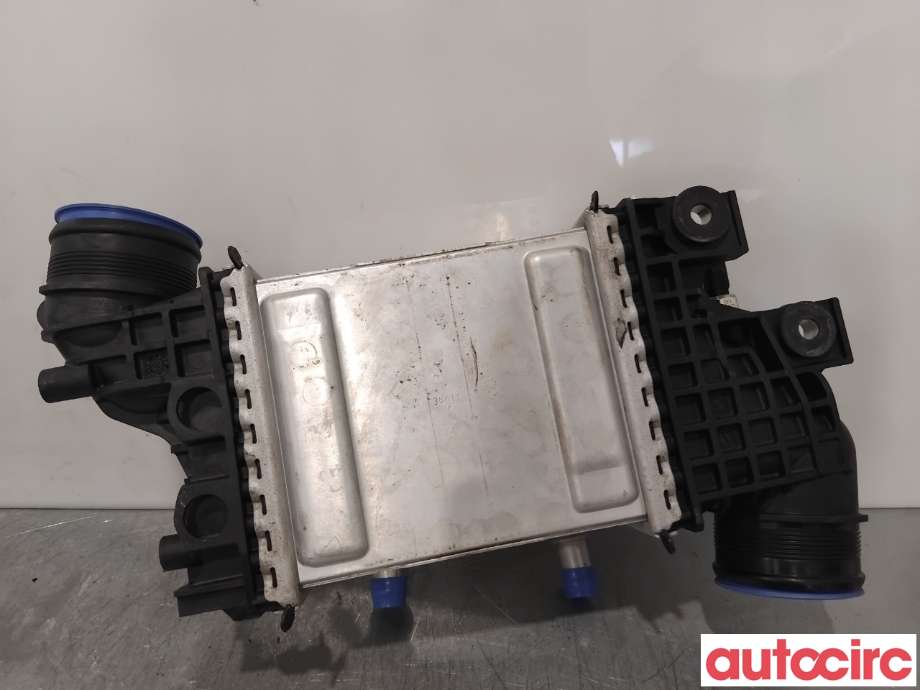 Intercooler til VW Transporter / Caravelle 2019-->> (T6.1) (T6.1) (VOLKSWAGEN|04L145749M|GP677008)