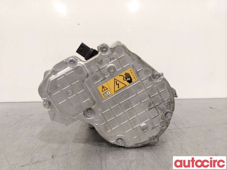 Aircondition kompressor til Mercedes EQE 2022-->>  (MERCEDES|A0008305404)