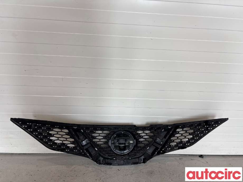 Grill til Nissan Qashqai 2014-2021 (Type II)  (NISSAN|623104EA0D|)