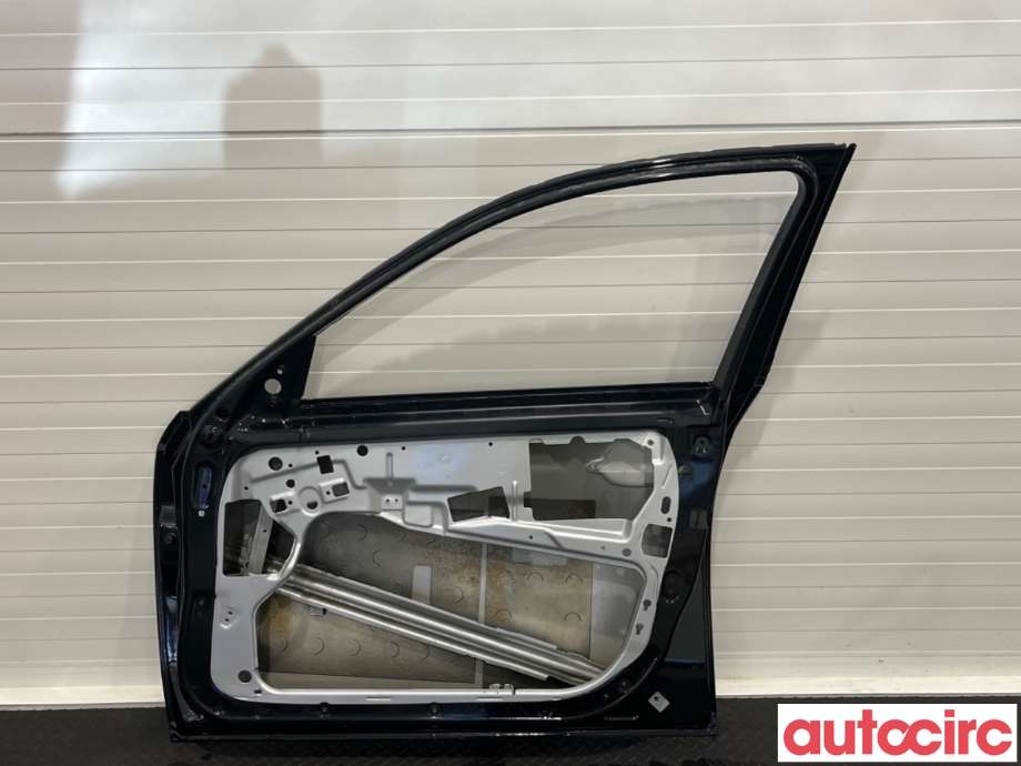 Dør høyre foran til BMW 5-Serie 2003-2010 (E60/E61) (E60/E61) (BMW|41515A2A3A6|)