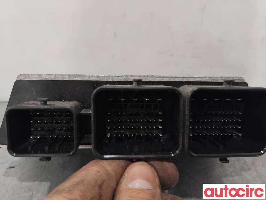 Styreenhet motor til Citroën DS3 2010-2019  (CITROEN|1608817680|V29035181|9800913080)