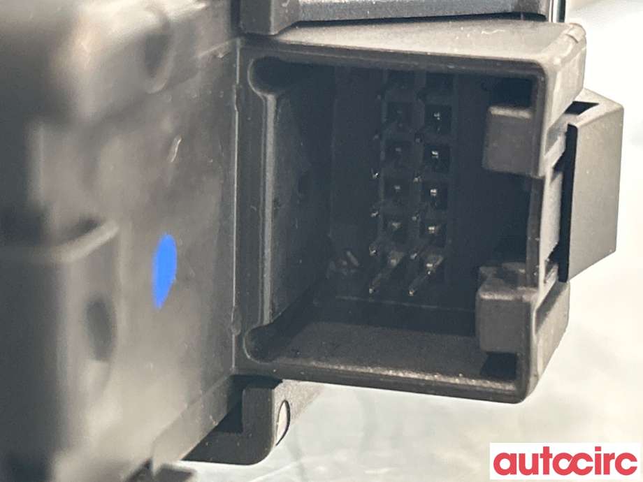 Bryter diverse til Audi Q5 2008-2012 (Type I, Fase 1)  (AUDI|8T0919609F|)