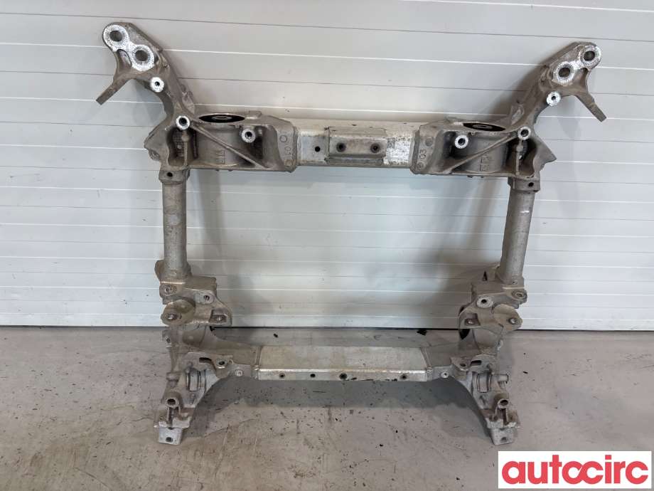 Travers foran hoved til Audi e-tron 2018-->>  (AUDI|4KE399313C|)