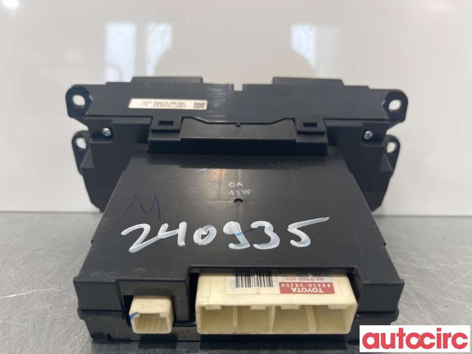 Varmeapparat betjening til Toyota Hilux 2012-2016  (TOYOTA|840130K160)