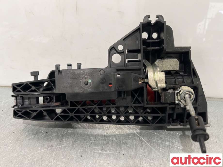 Dørhåndtak utv venstre foran til Audi A4 2007-2014 (Type IV) (B8) (B8) (AUDI|8T0837205A|8T0837885A|8T1837885B)