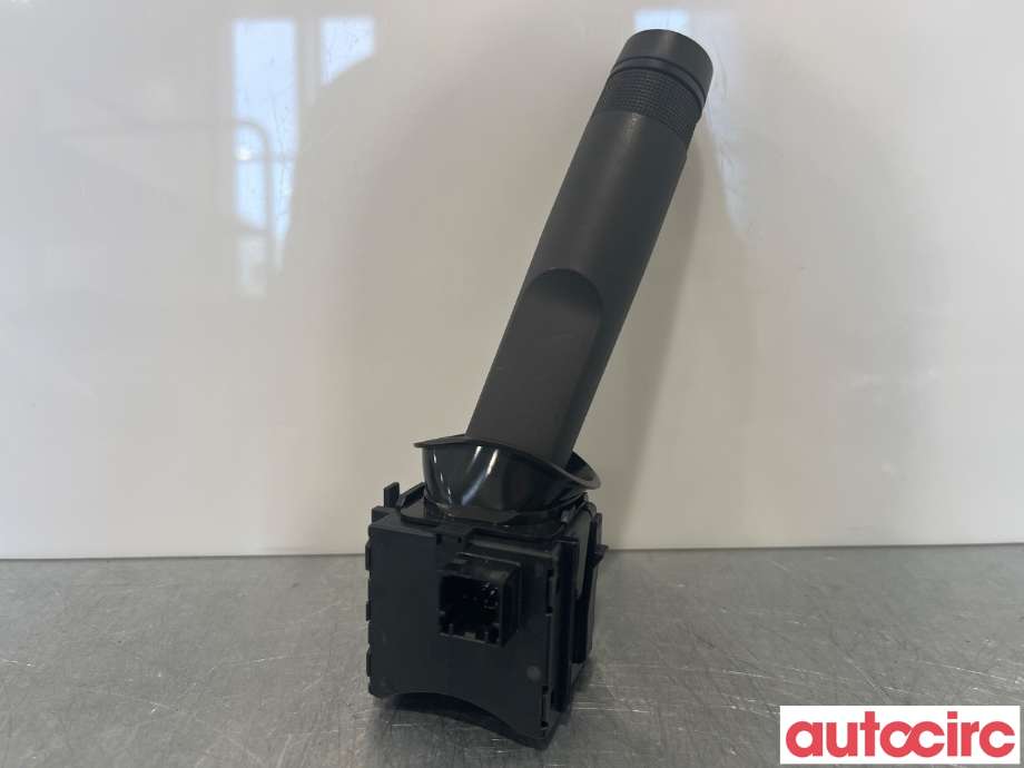Bryter visker til Opel Corsa E 2015-2019  (OPEL|95433818|)