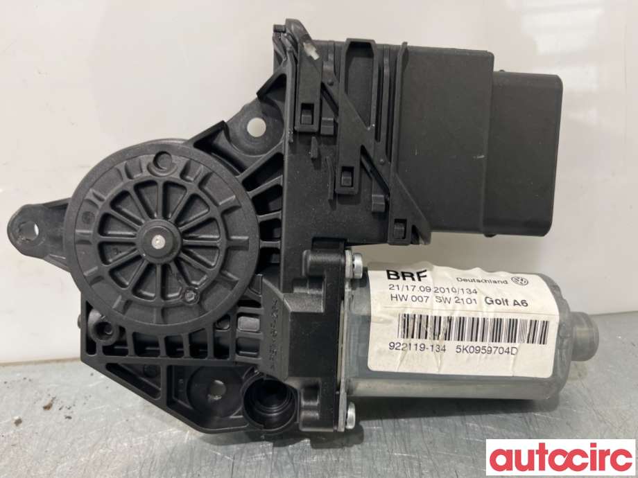 Ruteheis høyre bak til VW Golf VI 2008-2012  (VOLKSWAGEN|5K0959704D|922119-134|5K0959704C)